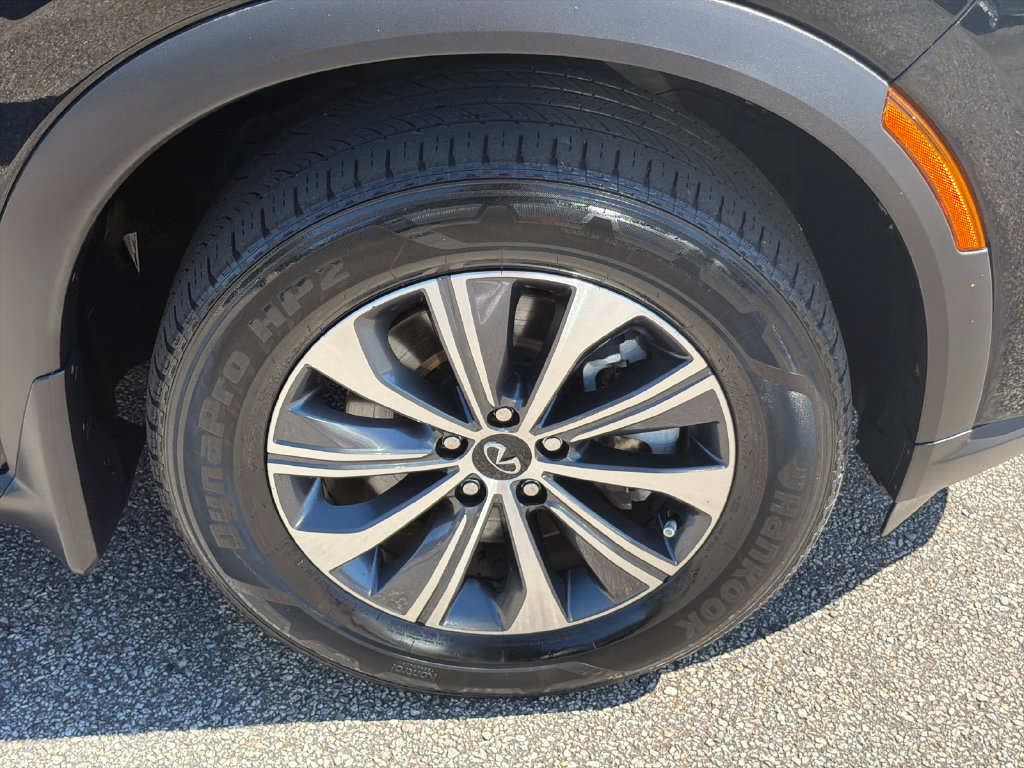 Used 2023 INFINITI QX60 Pure FWD image 12