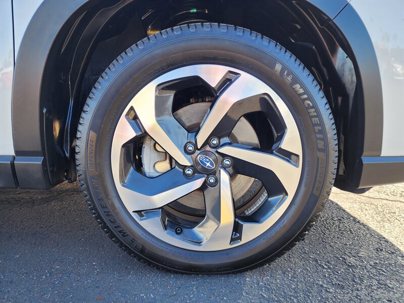 Used 2022 Subaru Forester Touring w/ Popular Package #2 image 23