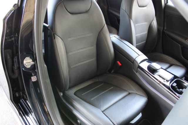 Used 2021 Mercedes-Benz A 220 image 13