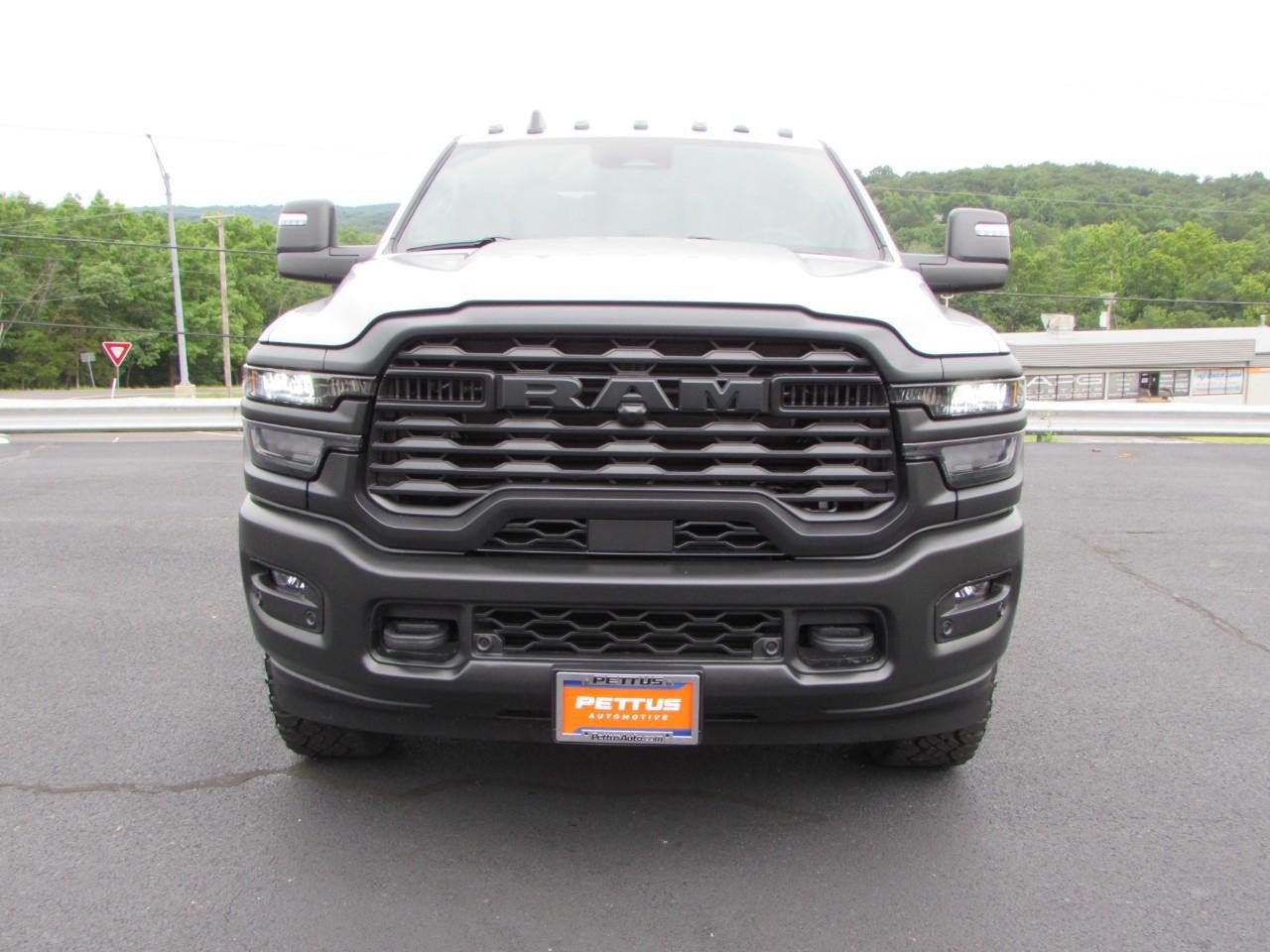 New 2026 RAM 2500 Warlock AWD/4WD image 2