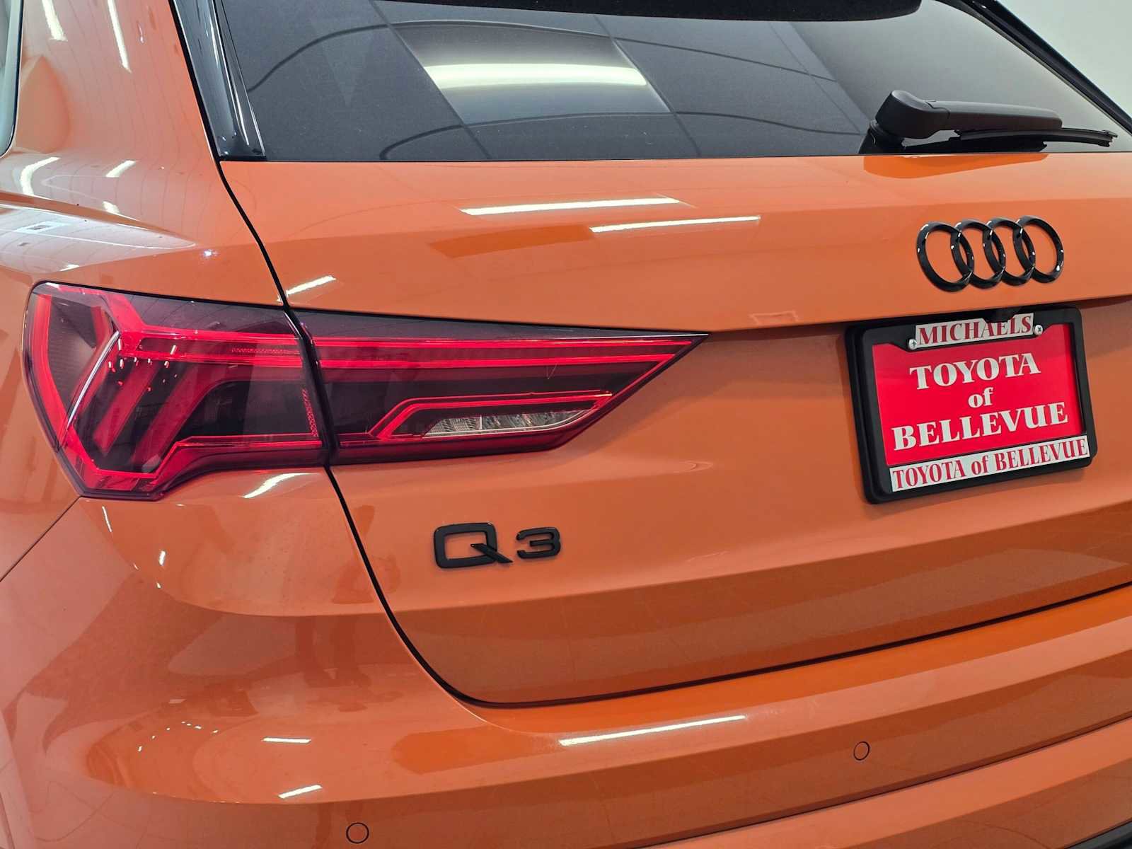 Used 2023 Audi Q3 2.0T Premium AWD/4WD image 7