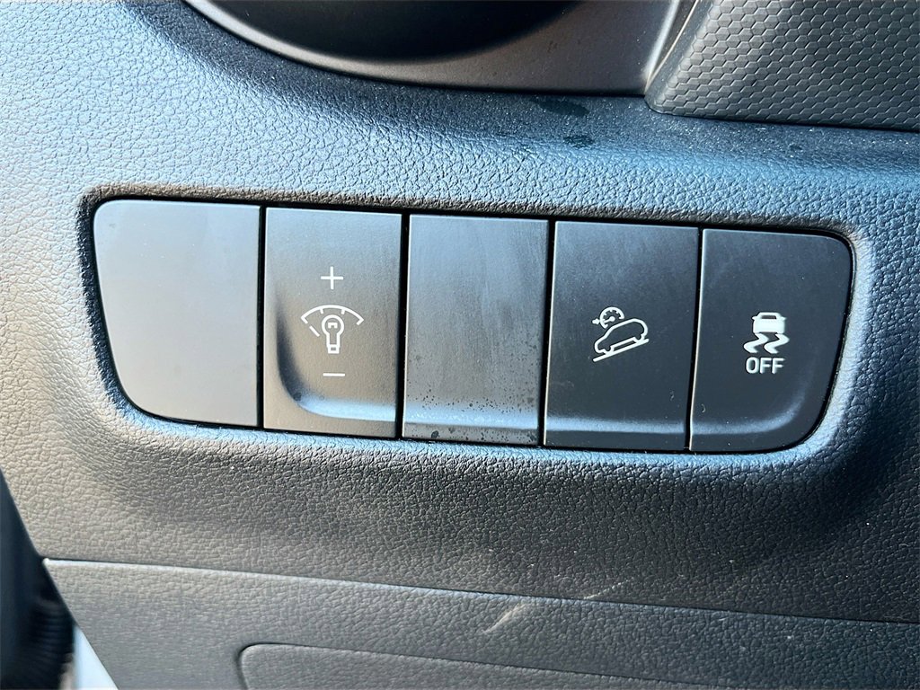 Used 2023 Hyundai Kona SEL w/ Convenience Package image 10