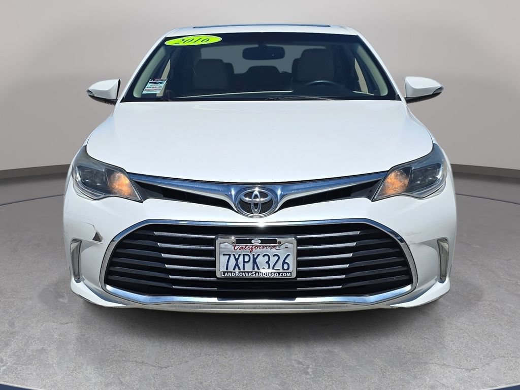 Used 2016 Toyota Avalon Limited FWD image 3