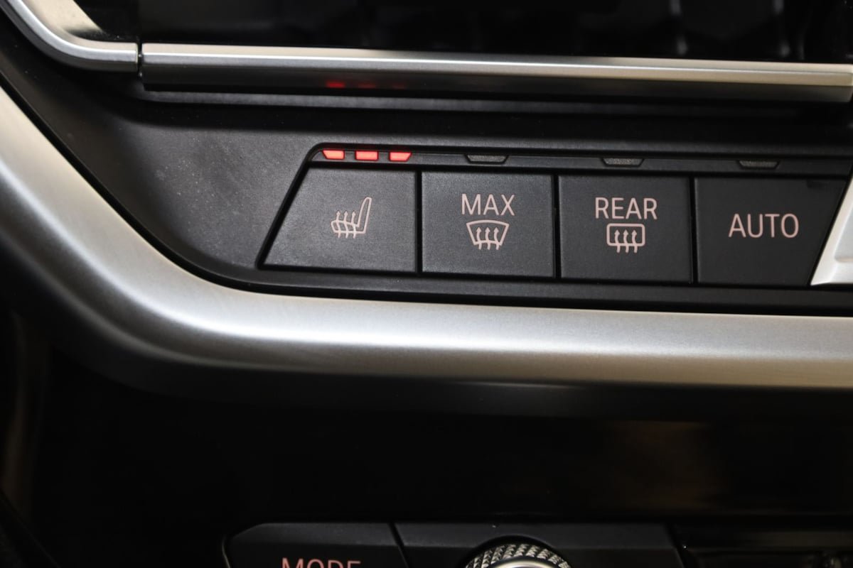 Used 2023 BMW X3 xDrive30i w/ M Sport Package AWD/4WD image 8