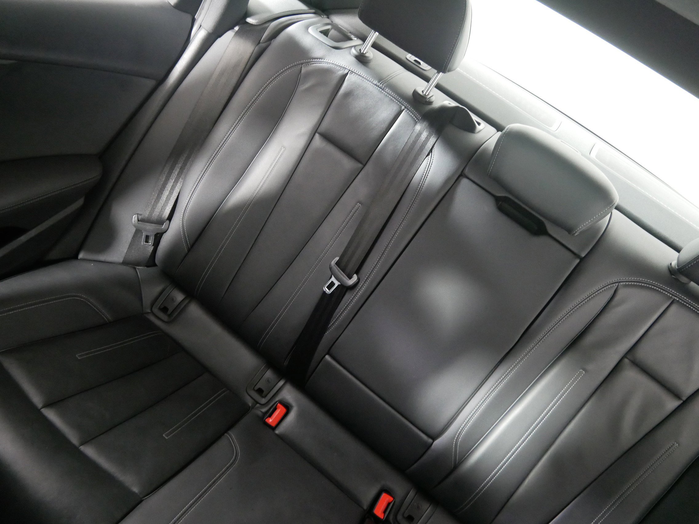 Used 2024 Audi A4 2.0T Premium Plus image 12