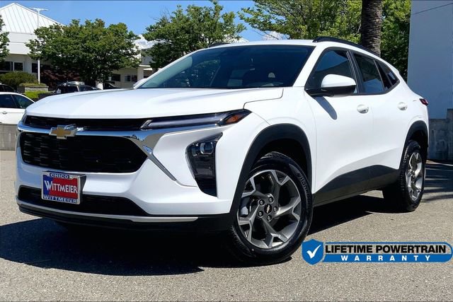 New 2025 Chevrolet Trax LT w/ Driver Confidence Package