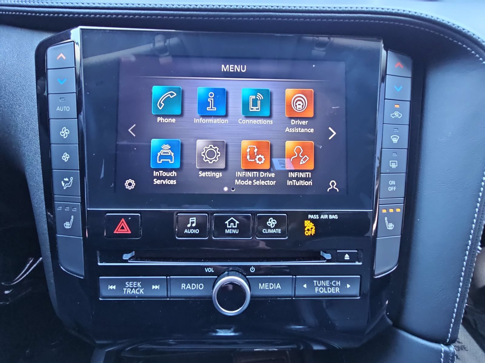 Used 2021 INFINITI QX50 Luxe FWD image 23