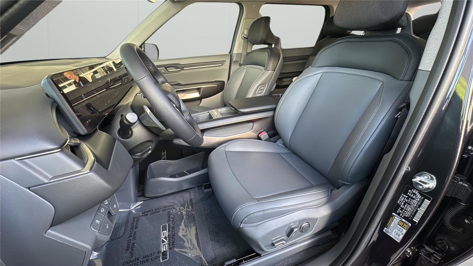 New 2026 Kia EV9 Light RWD image 10