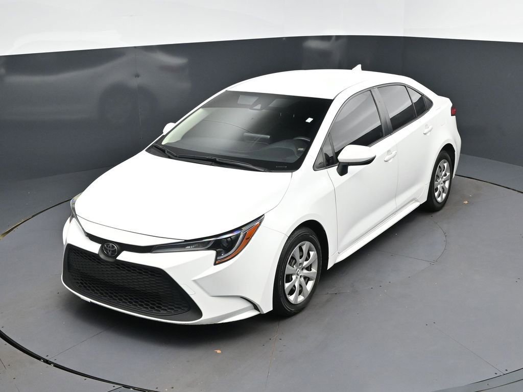 Used 2022 Toyota Corolla LE FWD image 31