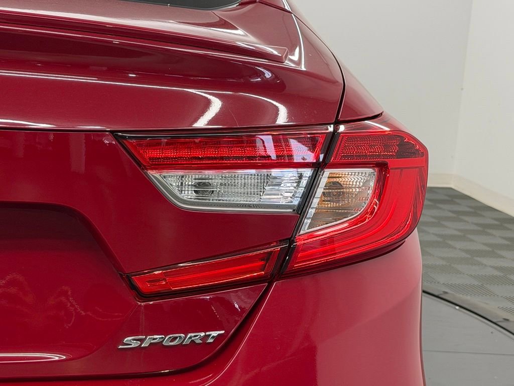 Used 2019 Honda Accord Sport image 14