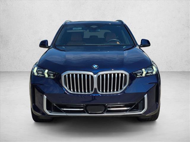 Certified 2025 BMW X5 sDrive40i w/ Climate Comfort Package RWD image 2