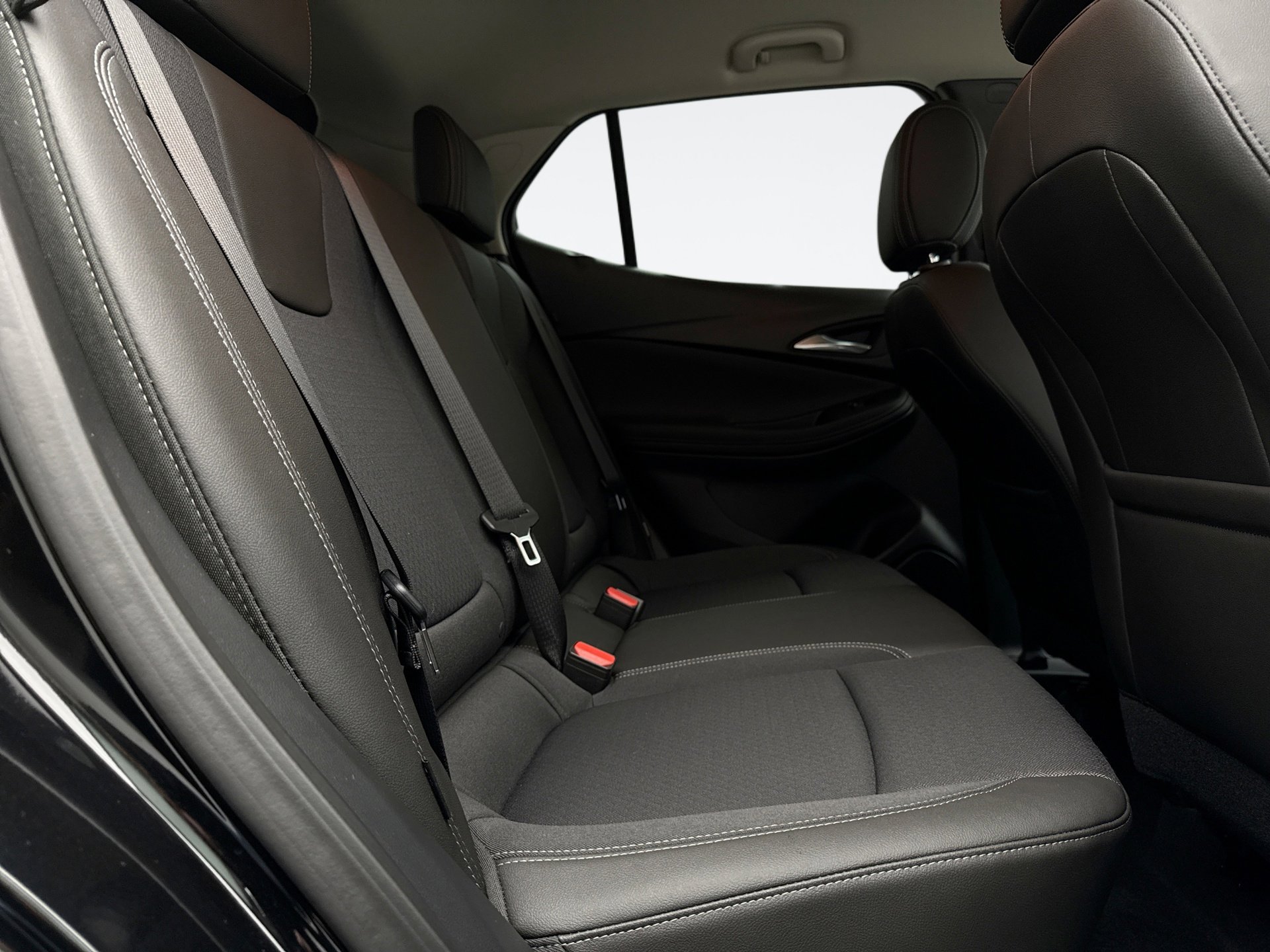 Used 2026 Buick Encore GX Preferred image 17