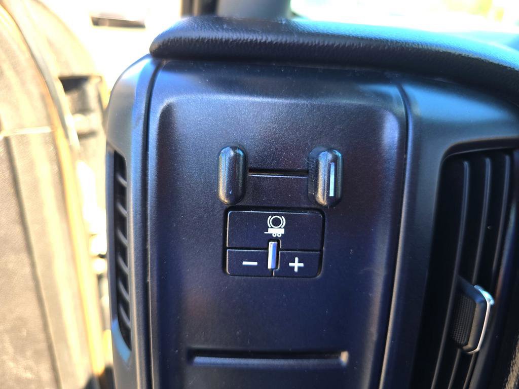 Used 2017 Chevrolet Silverado 2500 W/T AWD/4WD image 21