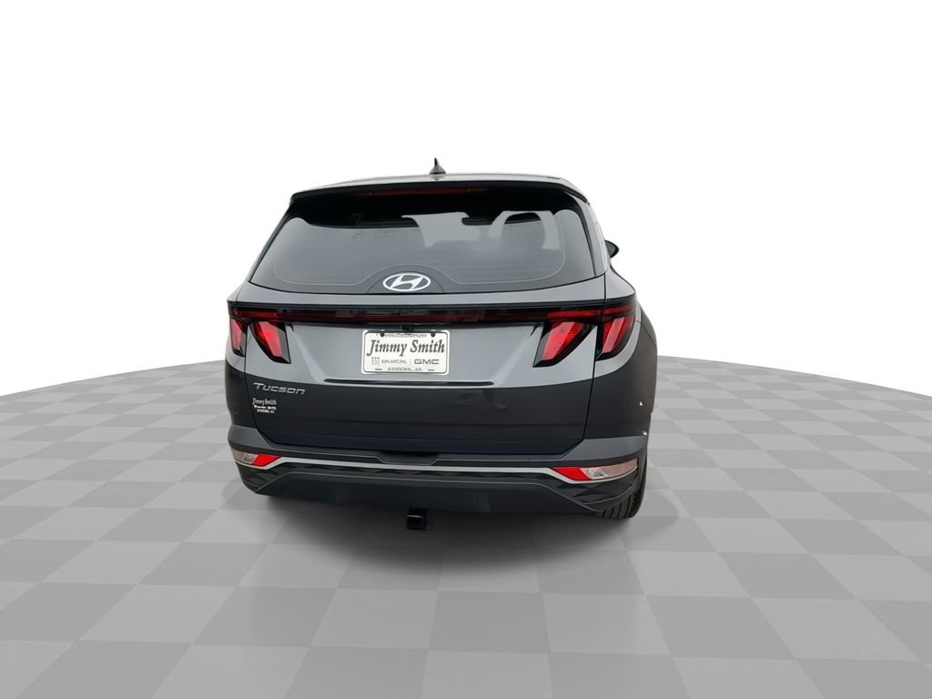 Used 2023 Hyundai Tucson SE image 7