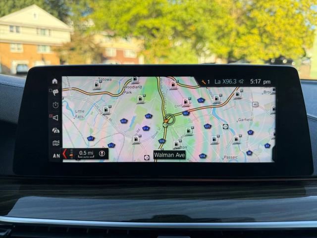 Used 2018 BMW 540i xDrive image 21