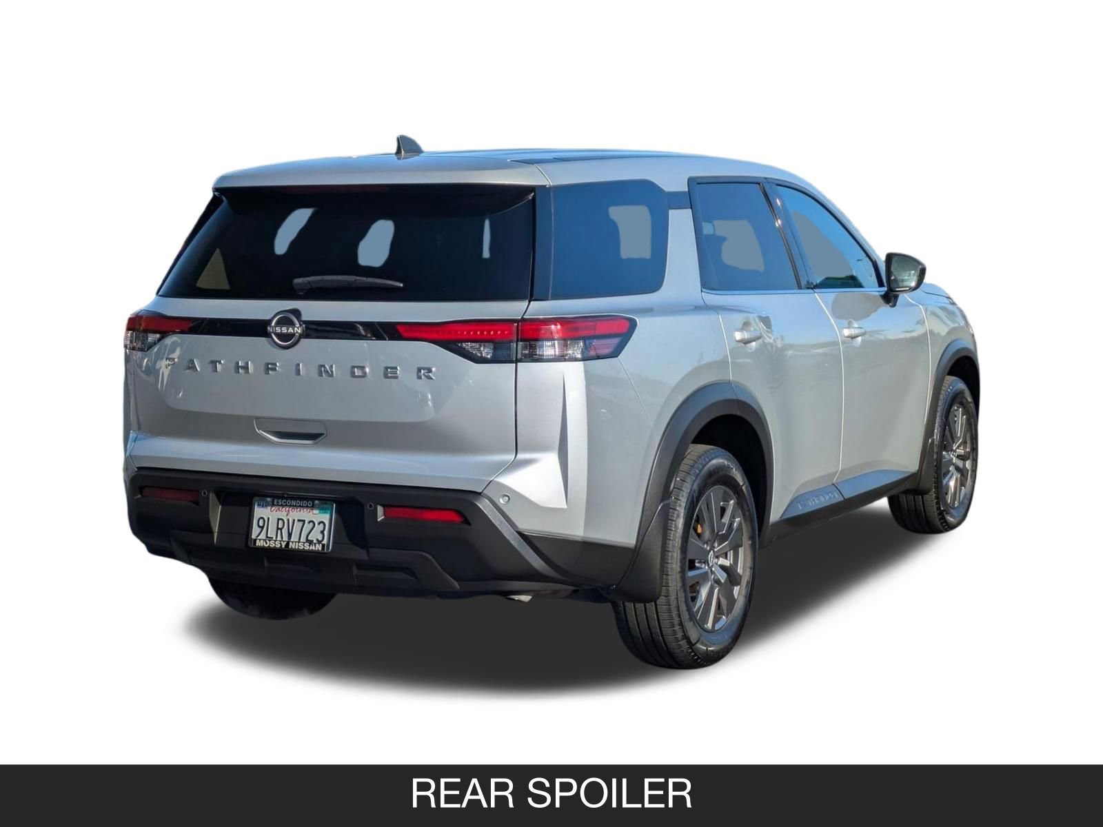 Used 2024 Nissan Pathfinder S image 8