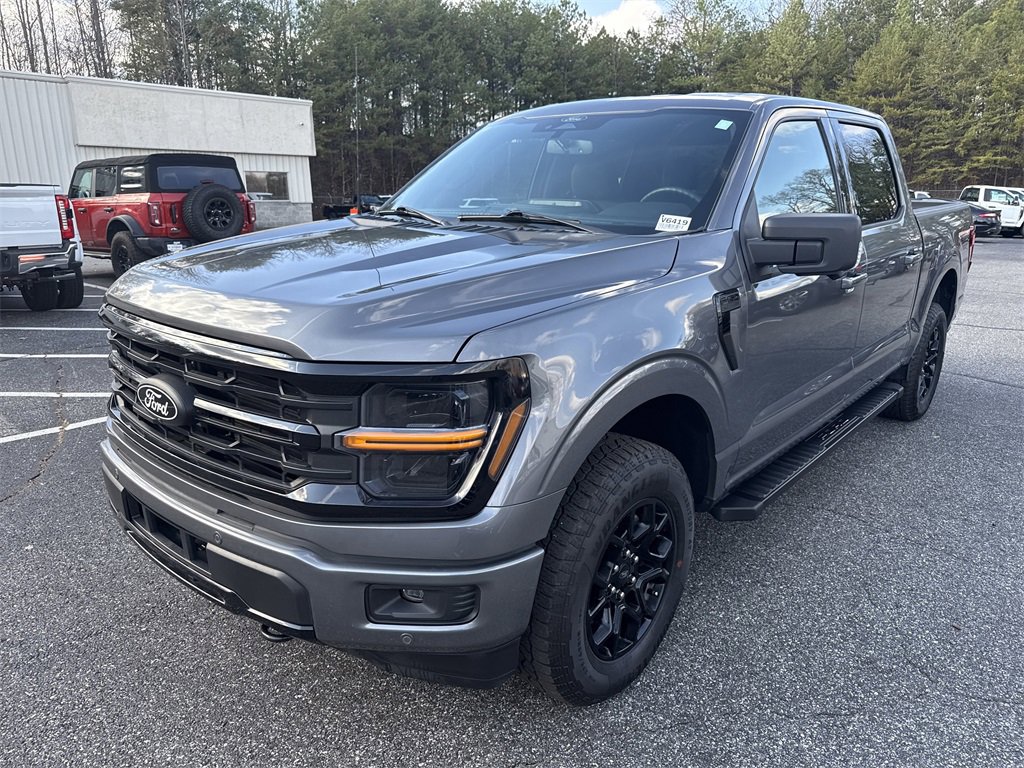 Used 2024 Ford F150 XLT w/ Equipment Group 302A MID image 3