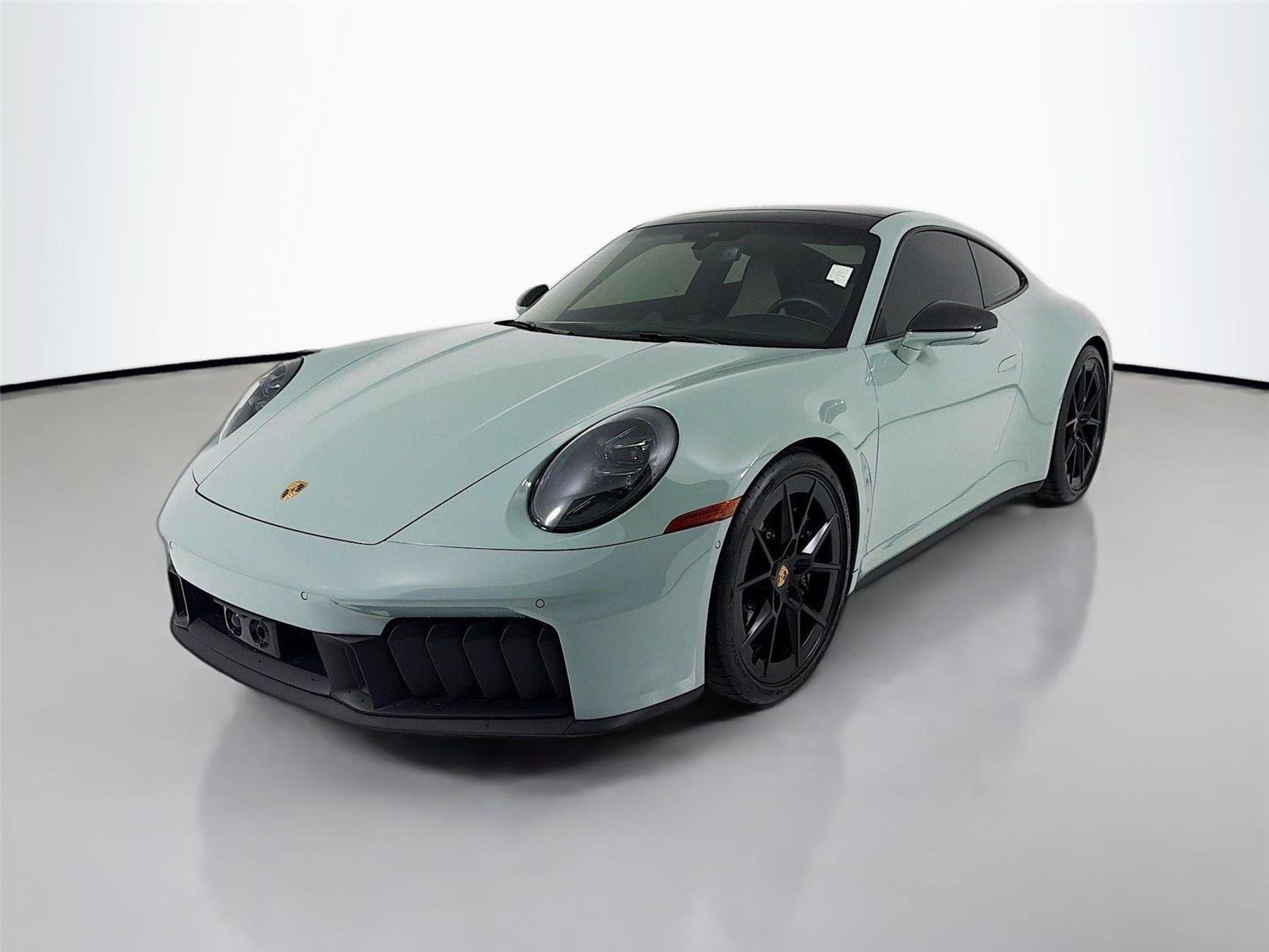 Certified 2025 Porsche 911 Carrera 4 GTS AWD/4WD image 1