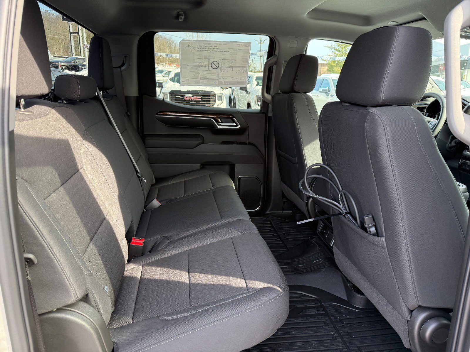 New 2026 GMC Sierra 1500 SLE w/ Max Trailering Package image 20