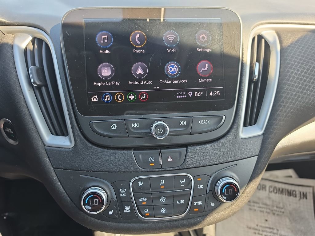 Used 2022 Chevrolet Malibu LT FWD image 21