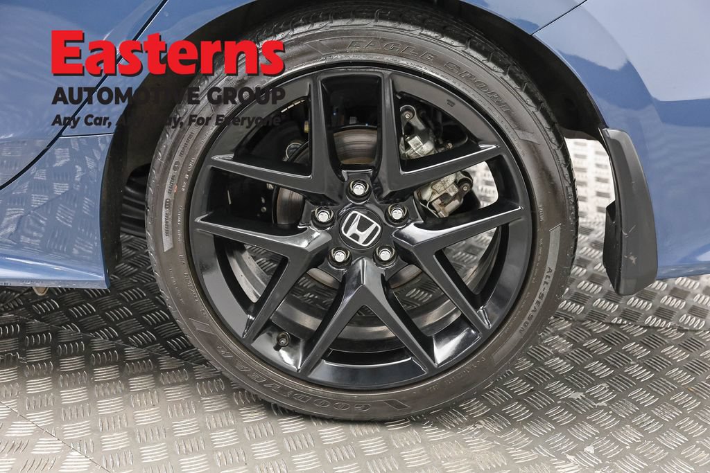 Used 2025 Honda Civic Sport image 32