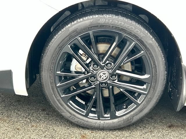 Used 2025 Toyota Camry SE AWD/4WD image 13