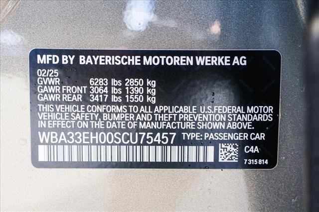 Used 2025 BMW 740i xDrive AWD/4WD image 28