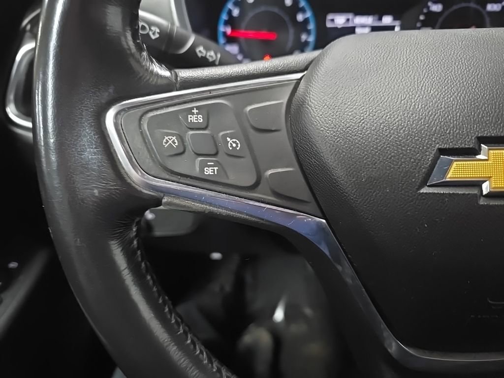 Used 2018 Chevrolet Equinox LT AWD/4WD image 19