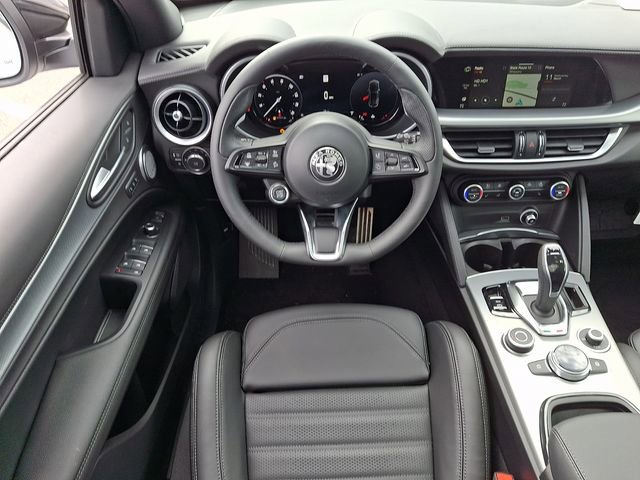 New 2026 Alfa Romeo Stelvio Sprint image 7