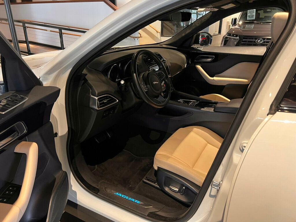 Used 2019 Jaguar F-PACE Premium image 15