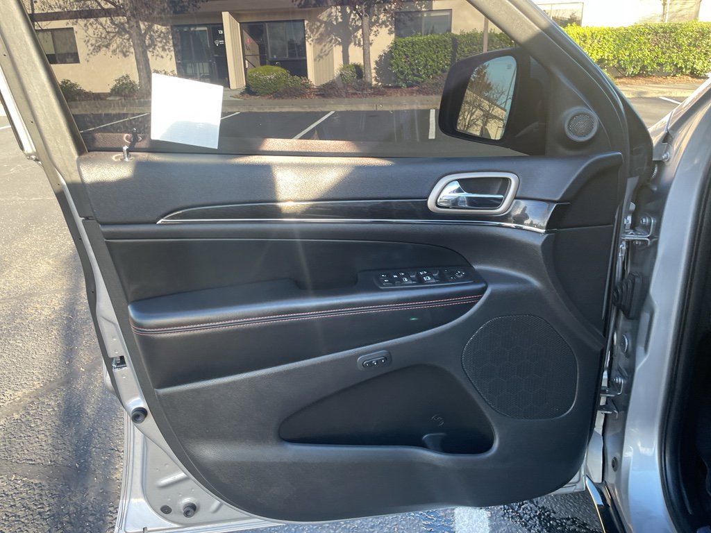 Used 2016 Jeep Grand Cherokee Limited 75th Anniversary image 18