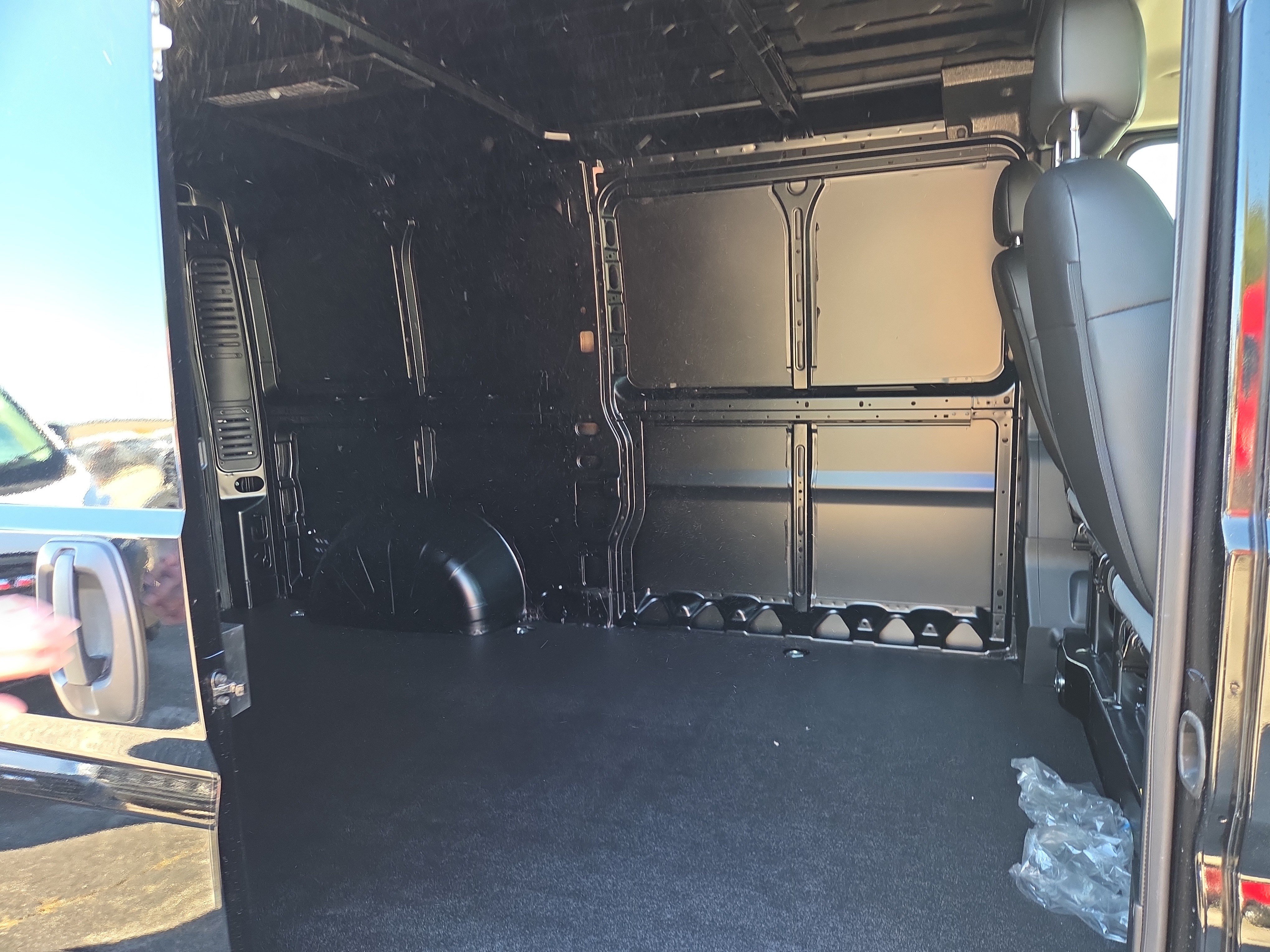 New 2027 RAM ProMaster 1500 w/ Safety Group FWD image 6