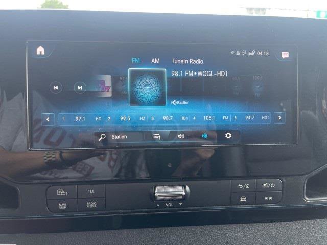 Used 2020 Mercedes-Benz Sprinter 4500 w/ Premium Plus Package image 16