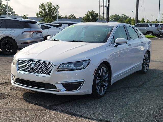 Used 2019 Lincoln MKZ Reserve AWD/4WD image 2