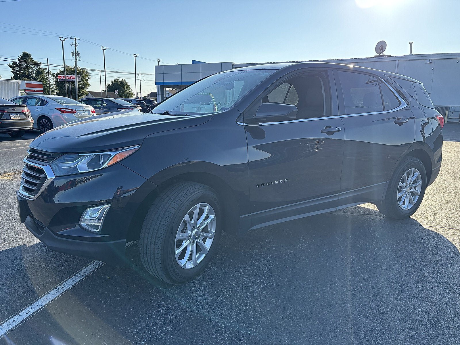 Used 2020 Chevrolet Equinox LT w/ Driver Convenience Package AWD/4WD image 2