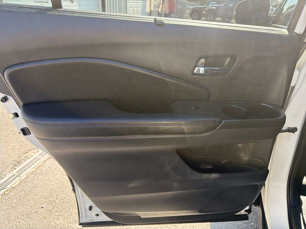 Used 2019 Honda Pilot Touring image 16