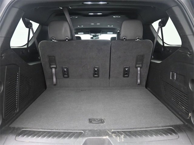 Used 2024 Chevrolet Suburban LT image 34