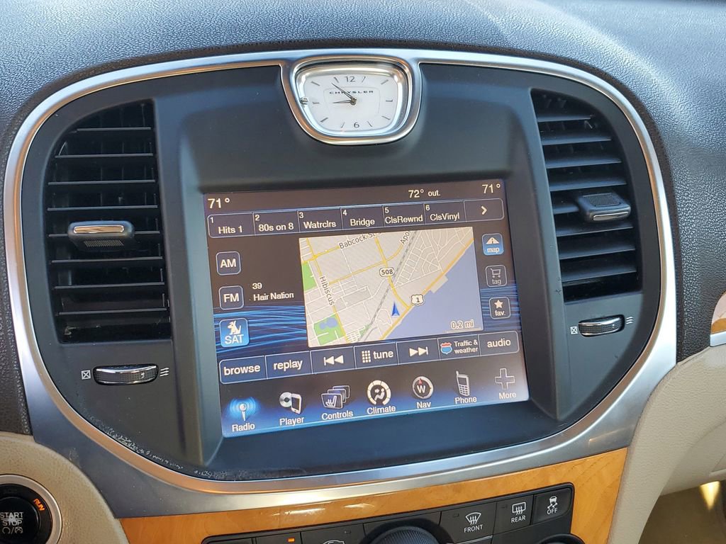 Used 2014 Chrysler 300 C image 23