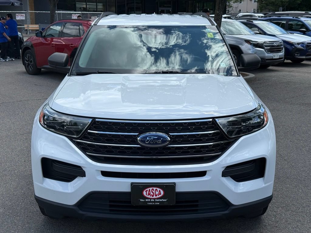 Used 2020 Ford Explorer XLT w/ Class III Trailer Tow Package AWD/4WD image 2