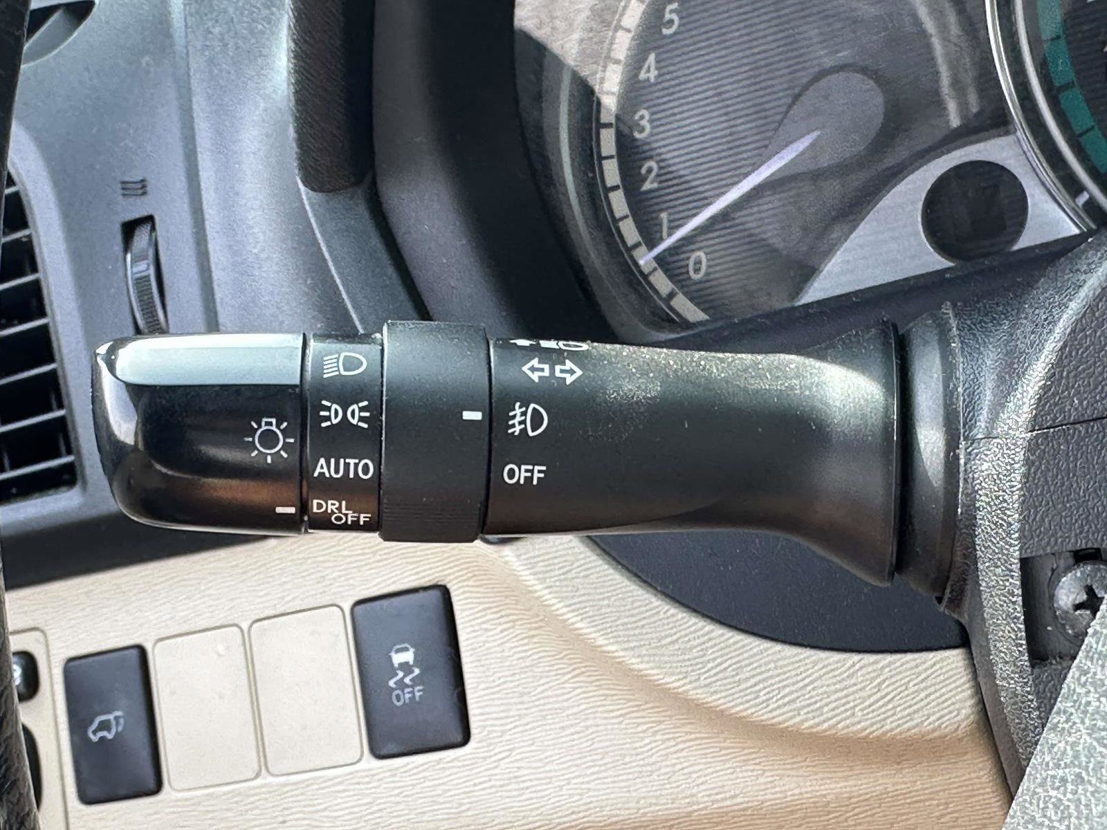 Used 2014 Toyota Venza XLE w/ XLE Premium Package image 38