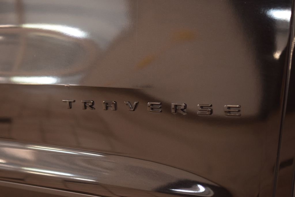 Used 2024 Chevrolet Traverse Z71 AWD/4WD image 17