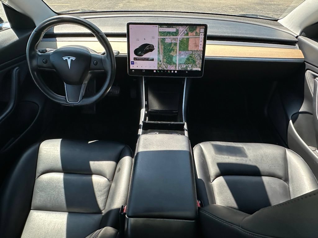 Used 2018 Tesla Model 3 Long Range AWD/4WD image 17