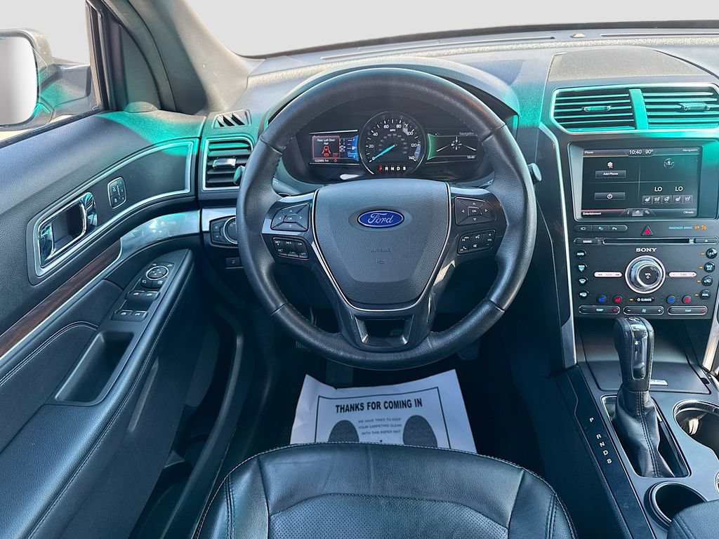 Used 2016 Ford Explorer Limited w/ Equipment Group 301A FWD image 27
