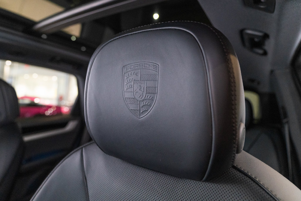 New 2026 Porsche Cayenne AWD/4WD image 6