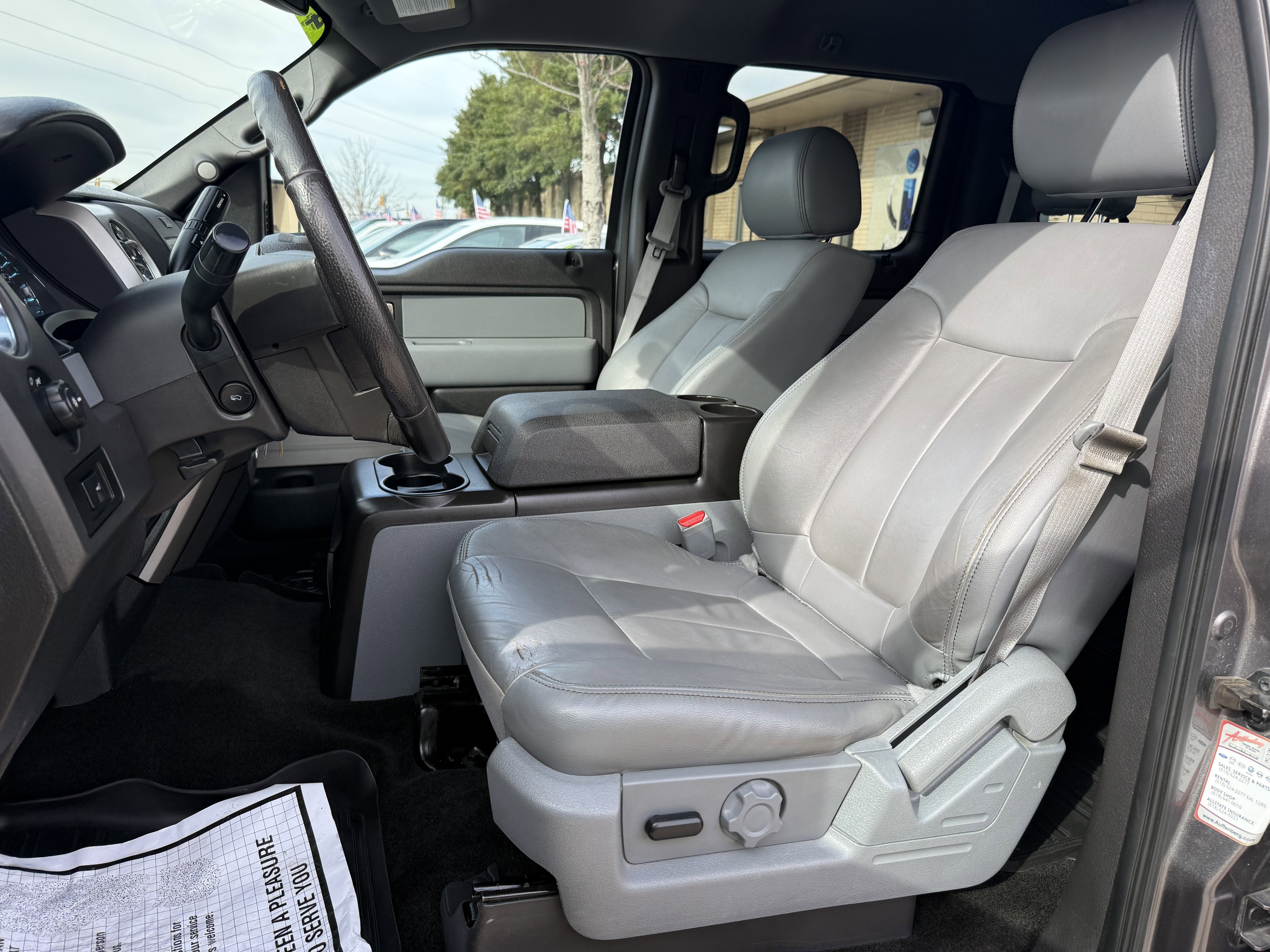 Used 2014 Ford F150 XLT w/ Equipment Group 302A Luxury image 9