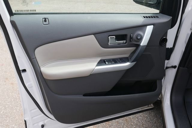 Used 2011 Ford Edge SEL AWD/4WD image 10