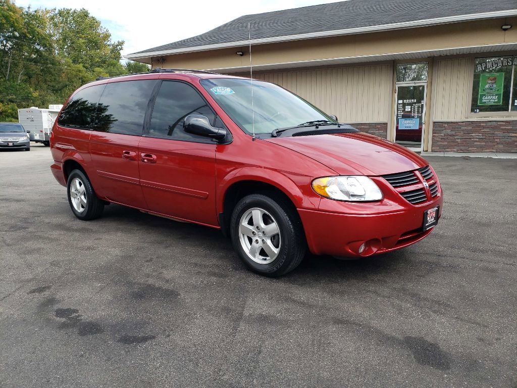 Used 2005 Dodge Grand Caravan SXT