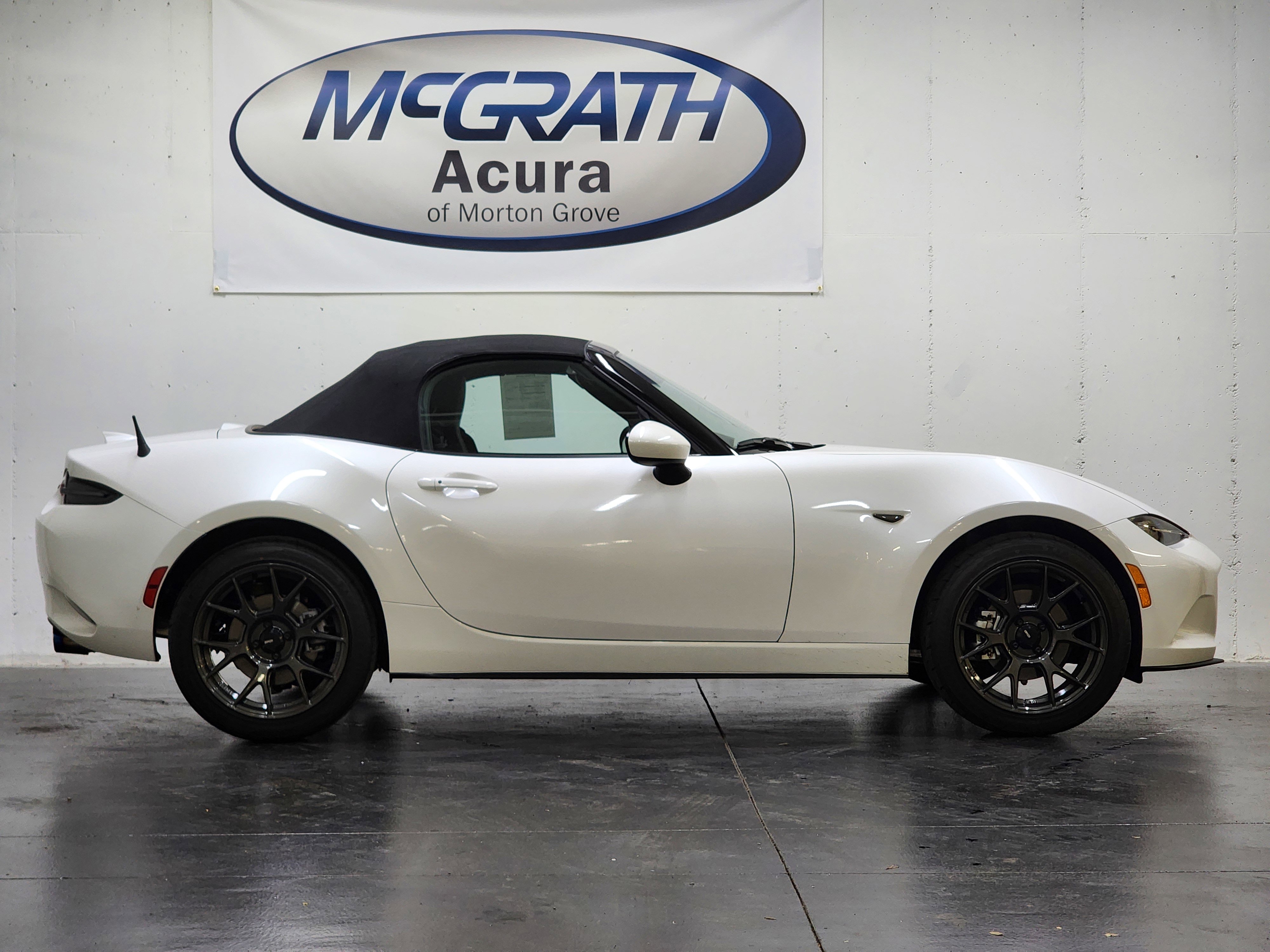 Used 2022 MAZDA MX-5 Miata Grand Touring image 3