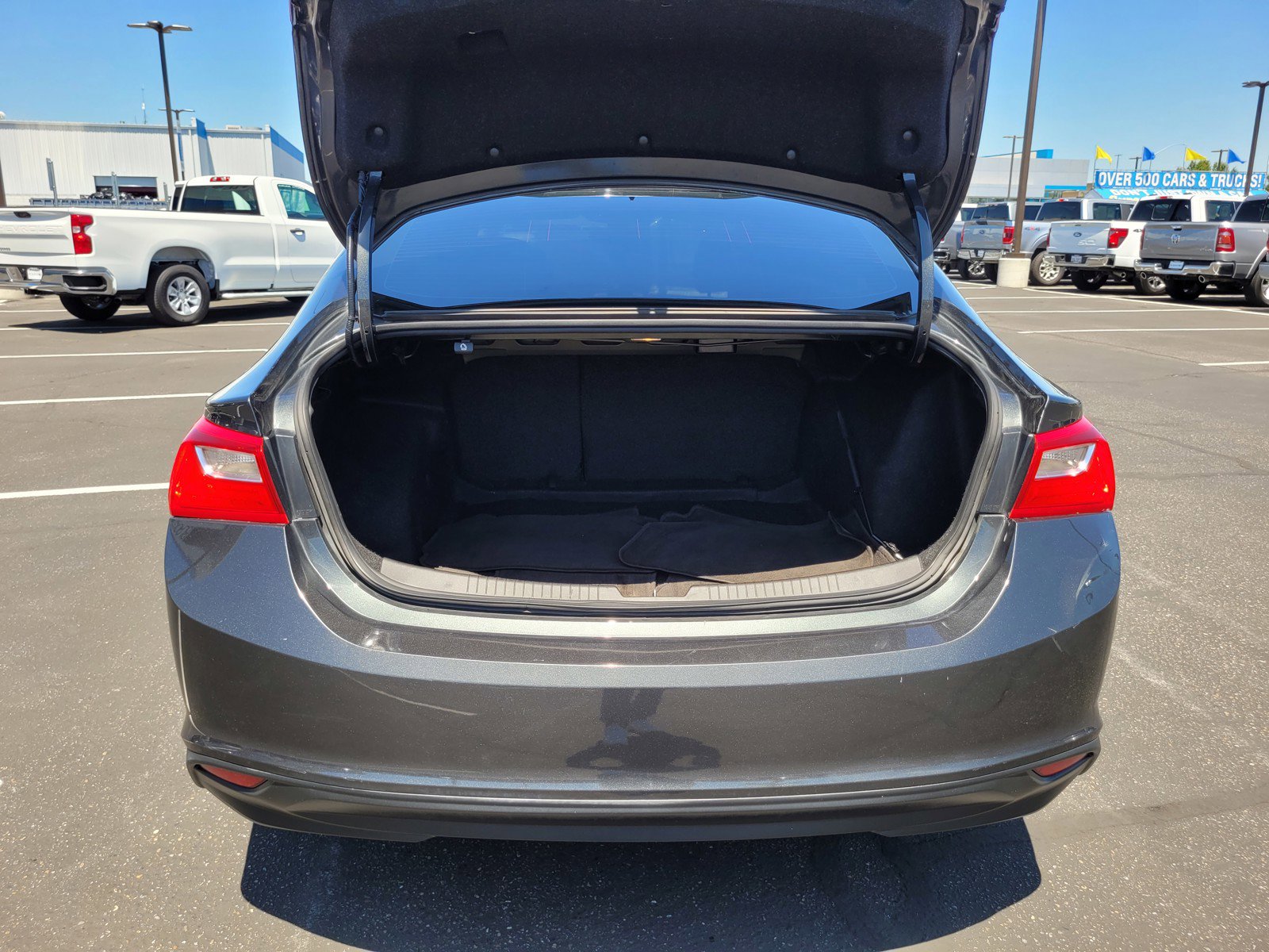 Used 2018 Chevrolet Malibu LS FWD image 27