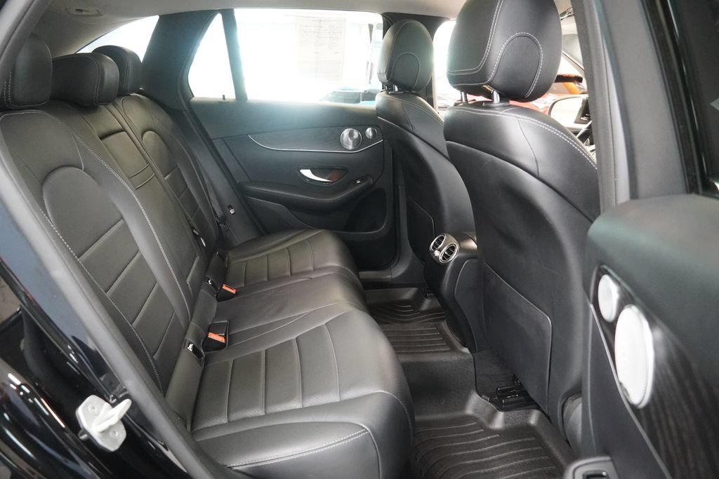 Used 2016 Mercedes-Benz GLC 300 4MATIC image 33